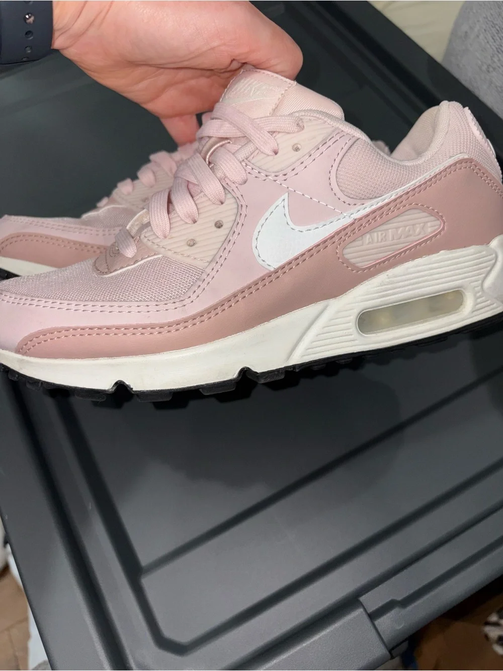 Nike Air Max 90 Women’s Sneakers | Light Pink & White | Size 9